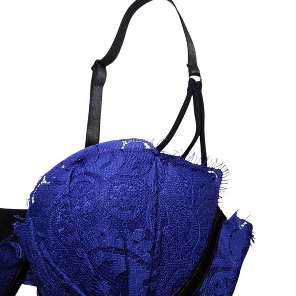 Frederick's of Hollywood Pushup Bra - Blue - Picture 3 of 6
